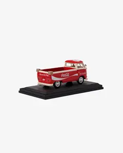 Машинка литая коллекционная Die-сast модель по лицензии Coca-Cola 1962 Volkswagen T1 Pickup, масштаб — 3